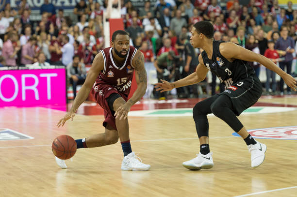 自二次进攻 自二次进攻